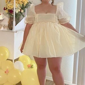 Plus Size Yellow Fairy Selfie Puff Dress - Selkie Brand - Like New/Excellent